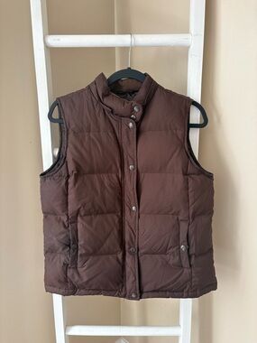 GAP Brown puffer vest